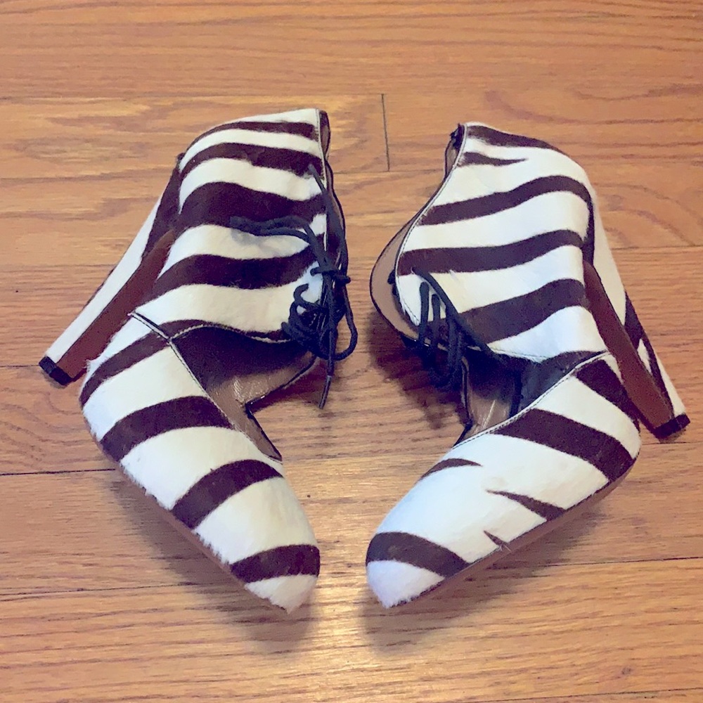 Alaia zebra print pony skin heels *like new* size 35